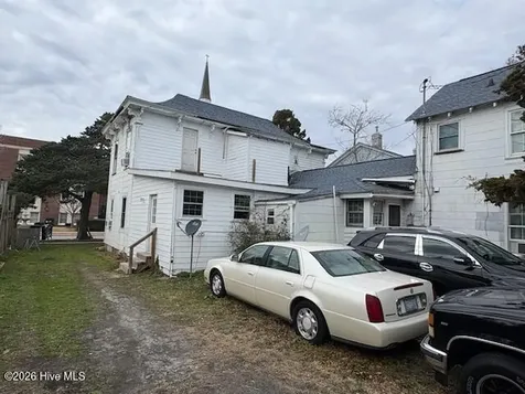 106 N 9th Street Morehead City NC 28557