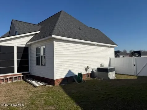 511 Heron Drive Goldsboro NC 27534
