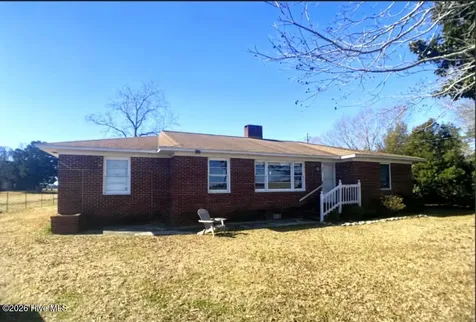 13570 N Lake Road Engelhard NC 27824