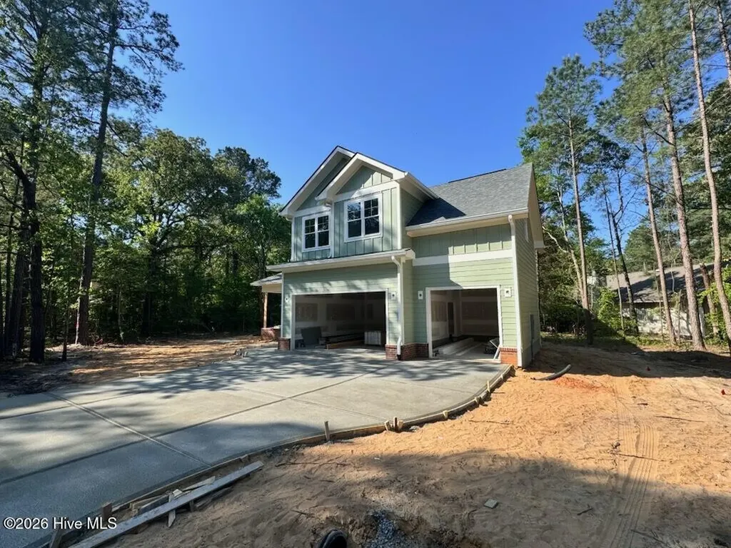 636 Willow Lane Vass NC 28394