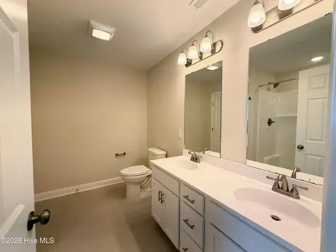 768 Aria Lane Hubert NC 28539