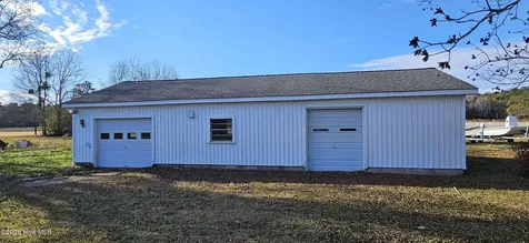 33145 Us Highway 264 Engelhard NC 27824
