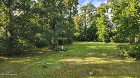 129 Cummins Creek Road Beaufort NC 28516