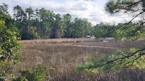 129 Cummins Creek Road Beaufort NC 28516
