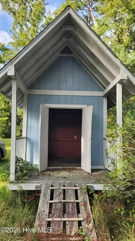 129 Cummins Creek Road Beaufort NC 28516