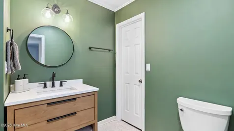 107 Pinnacle Court West End NC 27376