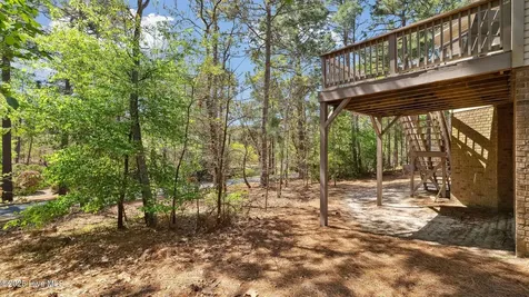 107 Pinnacle Court West End NC 27376