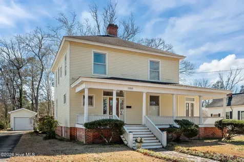 1305 N Market Street Washington NC 27889