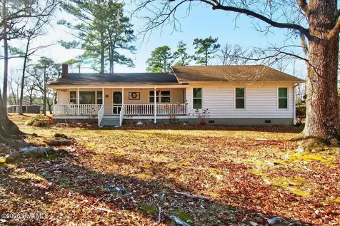 765 George II Highway SE Winnabow NC 28479