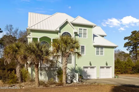 109 Key West Lane Newport NC 28570
