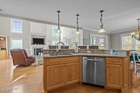 109 Key West Lane Newport NC 28570