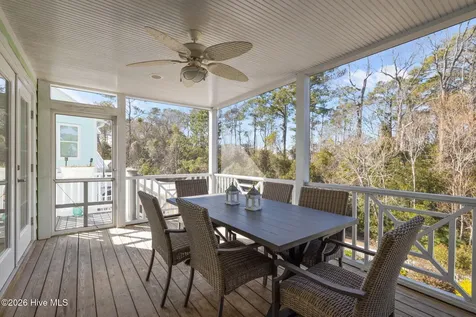 109 Key West Lane Newport NC 28570