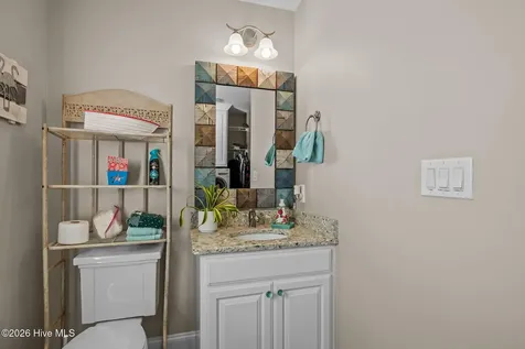109 Key West Lane Newport NC 28570