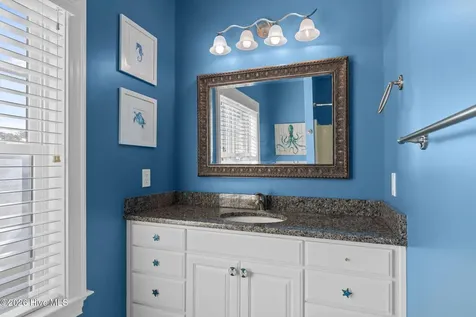 109 Key West Lane Newport NC 28570