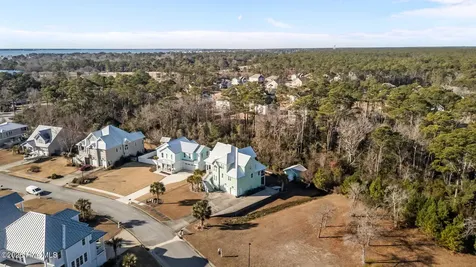 109 Key West Lane Newport NC 28570