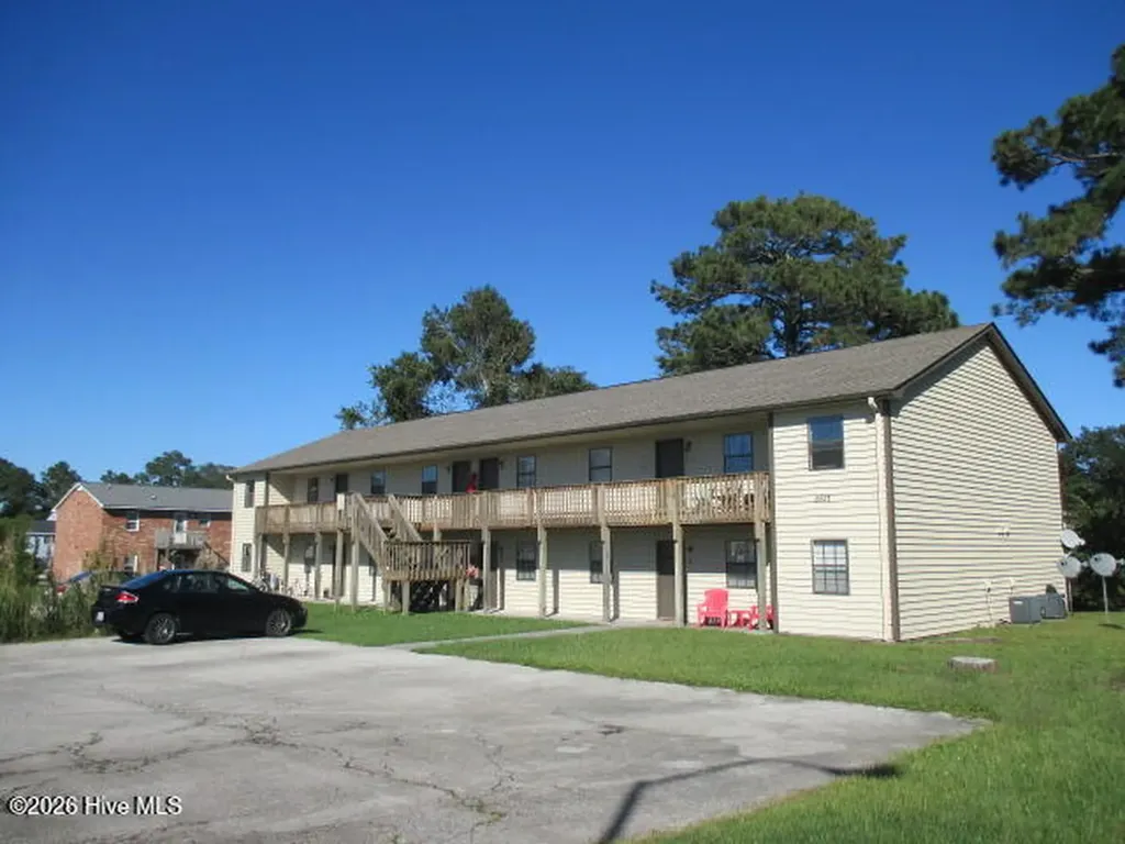 3821 Symi Circle Morehead City NC 28557