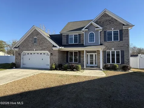 102 Palm Drive Jacksonville NC 28546