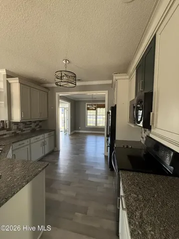 102 Palm Drive Jacksonville NC 28546