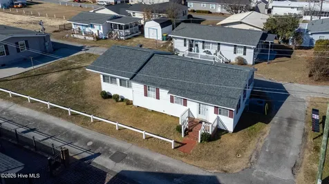 75 Clarkland Village Street Elizabethtown NC 28337