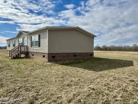 4377 Mcgirt Road Maxton NC 28364
