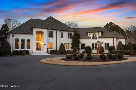 911 White Horse Drive Greenville NC 27834
