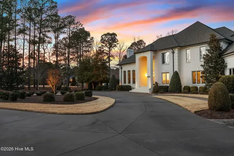 911 White Horse Drive Greenville NC 27834