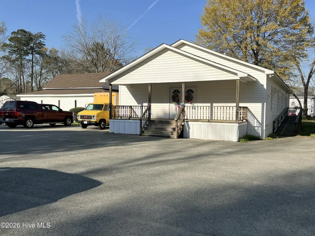 213 E Columbus Street Whiteville NC 28472
