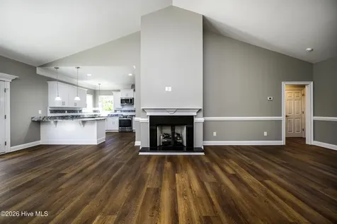 117 Mom Lane New Bern NC 28562