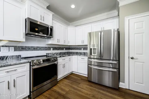 117 Mom Lane New Bern NC 28562
