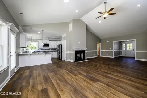 117 Mom Lane New Bern NC 28562