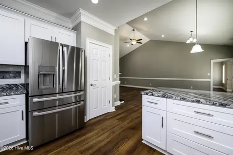 117 Mom Lane New Bern NC 28562