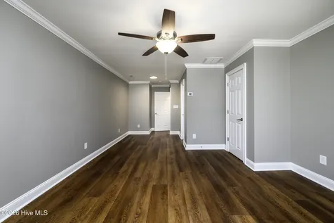 117 Mom Lane New Bern NC 28562