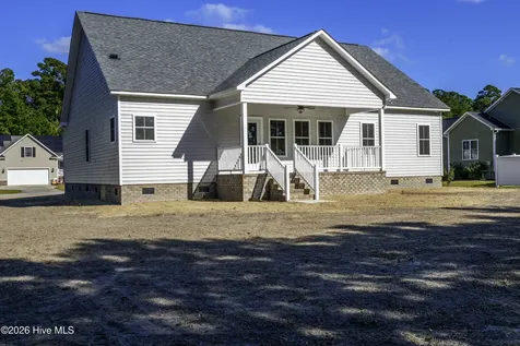 117 Mom Lane New Bern NC 28562