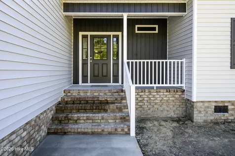 117 Mom Lane New Bern NC 28562