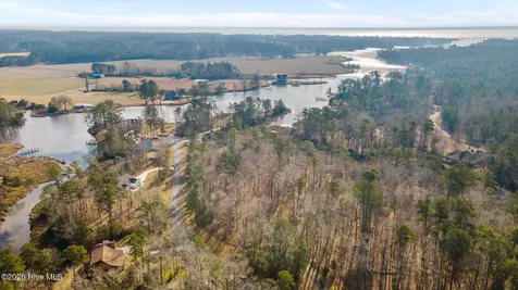 280 Winding Creek Drive Oriental NC 28571