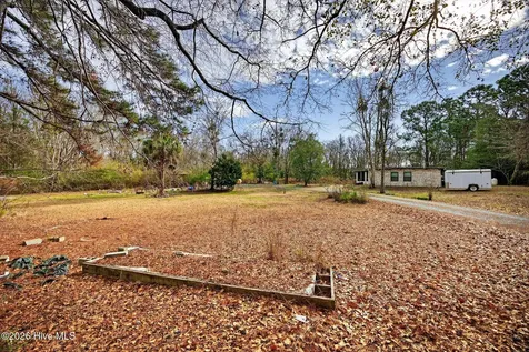 413-421 Buds Lane Hampstead NC 28443