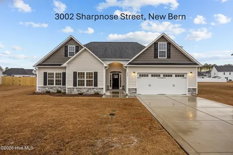 3002 Sharpnose Street New Bern NC 28562