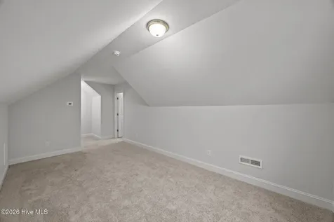 3002 Sharpnose Street New Bern NC 28562