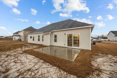 3002 Sharpnose Street New Bern NC 28562
