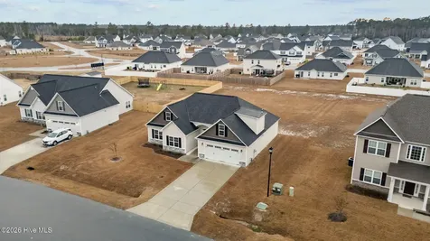 3002 Sharpnose Street New Bern NC 28562