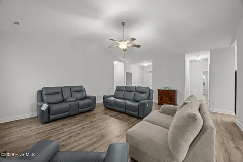 3002 Sharpnose Street New Bern NC 28562