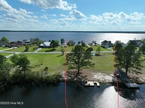 414 Bay Tree Drive Harrells NC 28444