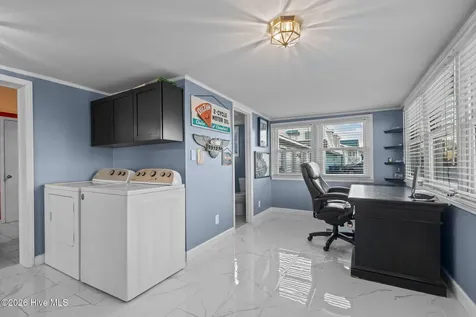 404 Dobbs Street Atlantic Beach NC 28512