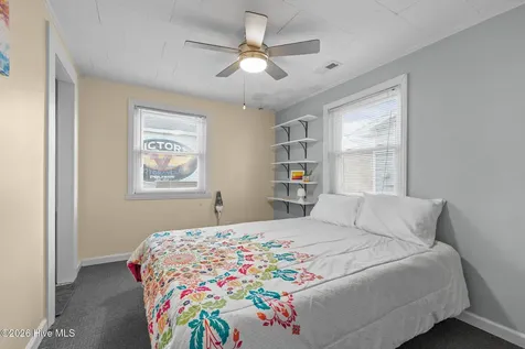 404 Dobbs Street Atlantic Beach NC 28512