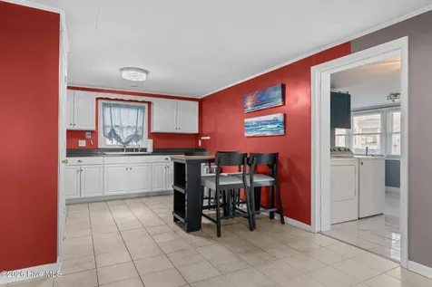404 Dobbs Street Atlantic Beach NC 28512