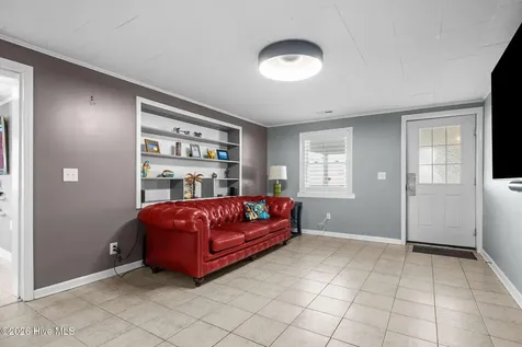 404 Dobbs Street Atlantic Beach NC 28512