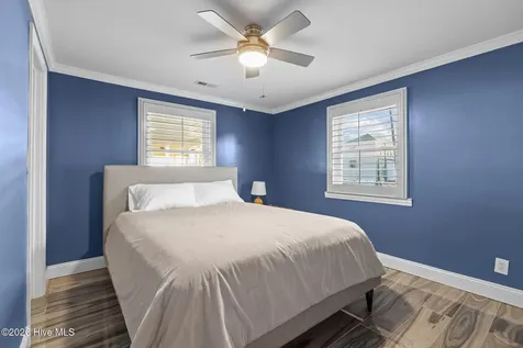 404 Dobbs Street Atlantic Beach NC 28512