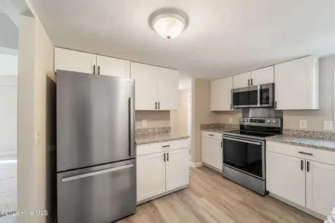 529 Hubert Boulevard Hubert NC 28539