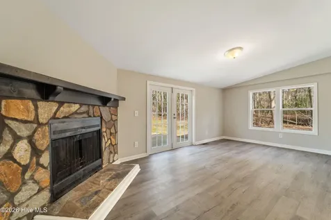 529 Hubert Boulevard Hubert NC 28539