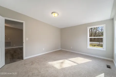 529 Hubert Boulevard Hubert NC 28539